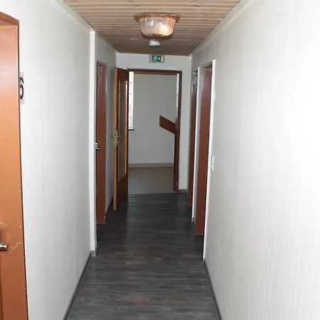Szálloda Garni Zum Adler 2*